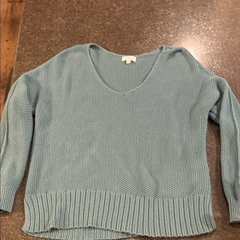 Women's green( teal) V-Neck Sweater